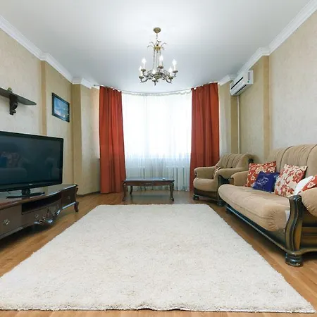 Sribnokilska 22 Apartment Kyiv